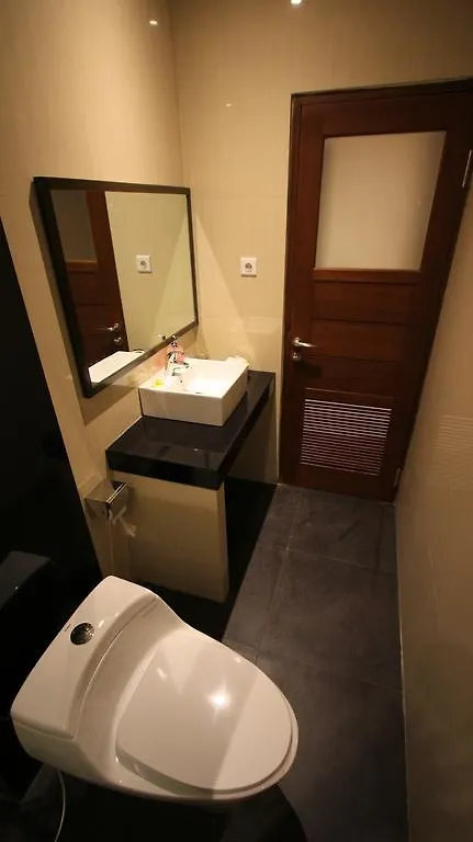 The Surya Kuta Villa  Kuta (Bali)